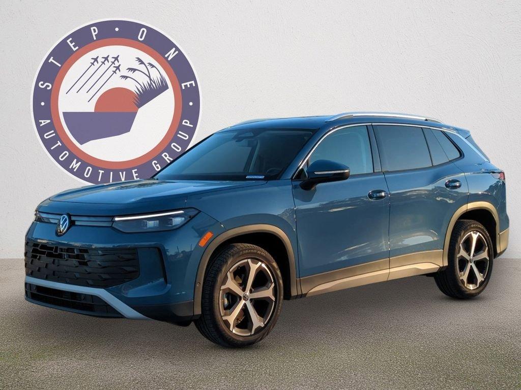 Volkswagen Tiguan 2.0T Se Fwd 4D Sport Utility - Thumbnail 3