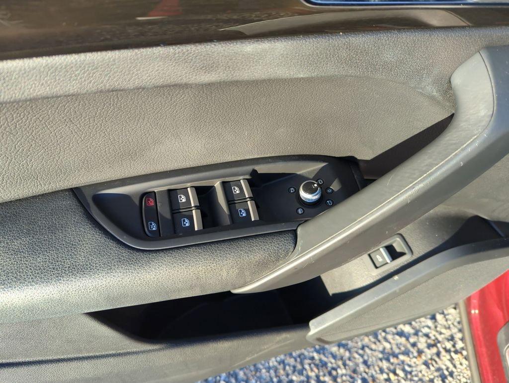 Audi Q5 2.0T Quattro 4D Sport Utility - Thumbnail 18