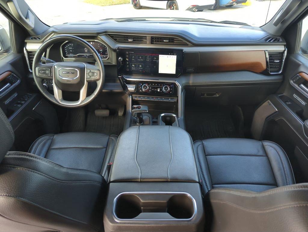 Gmc Sierra 1500 Denali 4Wd 4D Crew Cab - Thumbnail 16