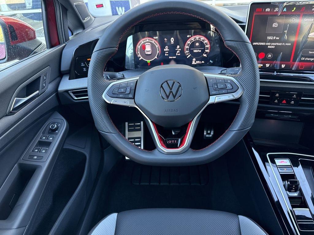 Volkswagen Golf Gti 2.0T Se Fwd 4D Hatchback - Thumbnail 15