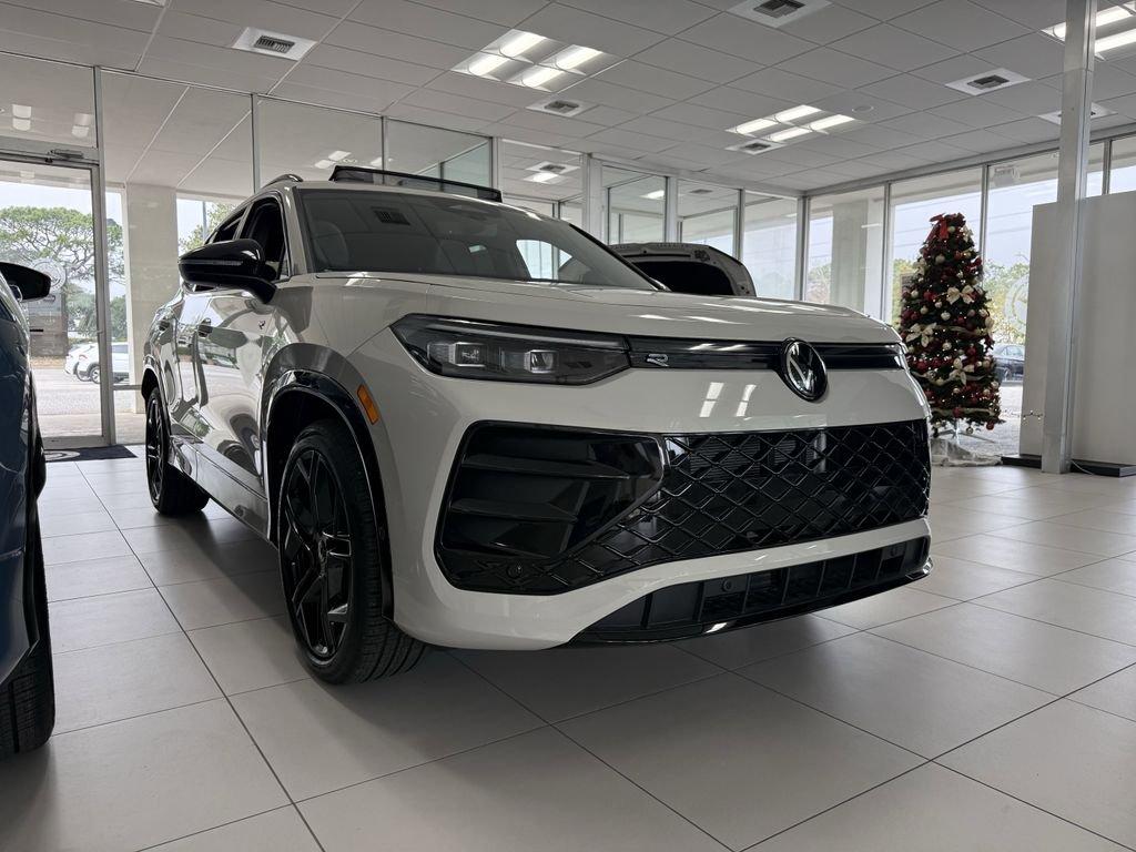 Volkswagen Tiguan 2.0T Se R-Line Black Fwd 4D Sport Utility - Thumbnail 9