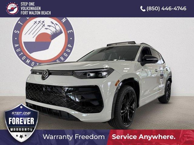 Volkswagen Tiguan 2.0T Se R-Line Black Fwd 4D Sport Utility - View 1