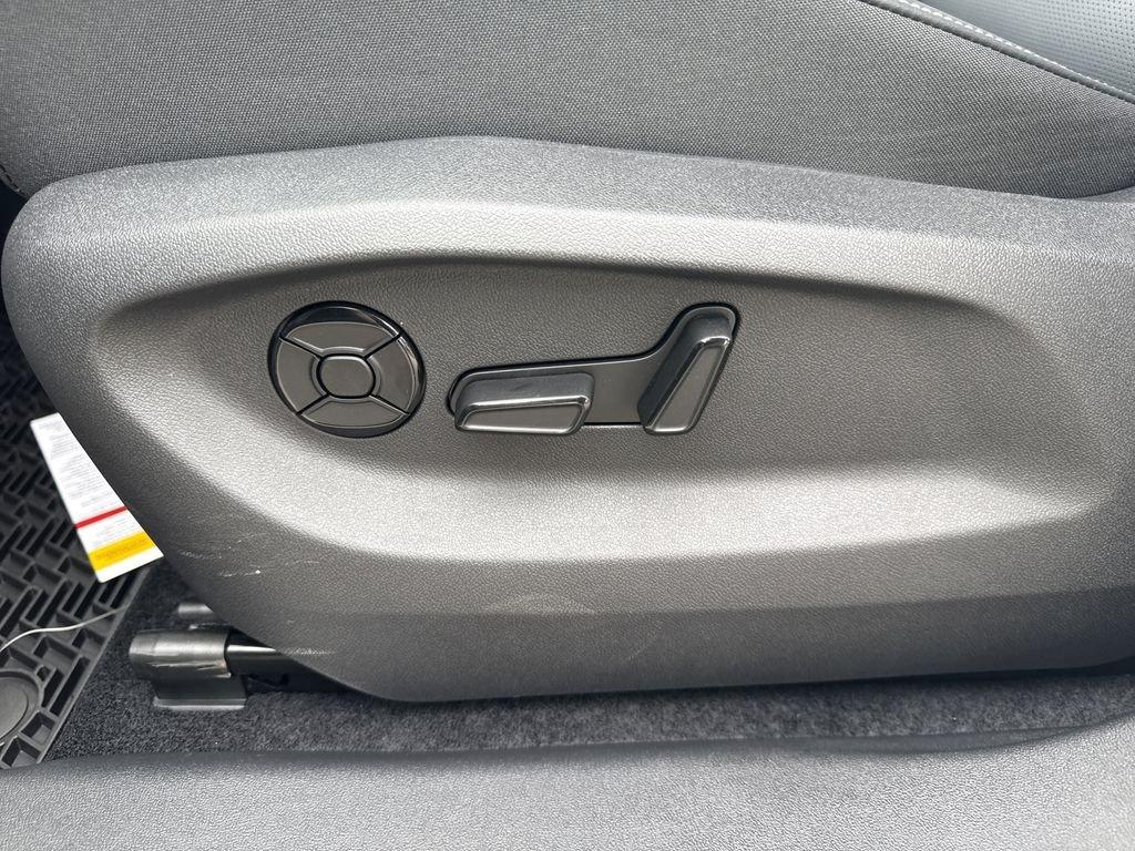 Volkswagen Tiguan 2.0T Se R-Line Black Fwd 4D Sport Utility - Thumbnail 14