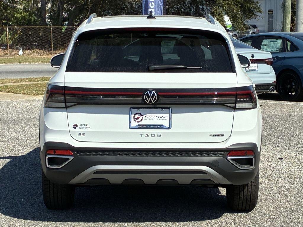 Volkswagen Taos 1.5T Se Awd 4D Sport Utility - Thumbnail 7