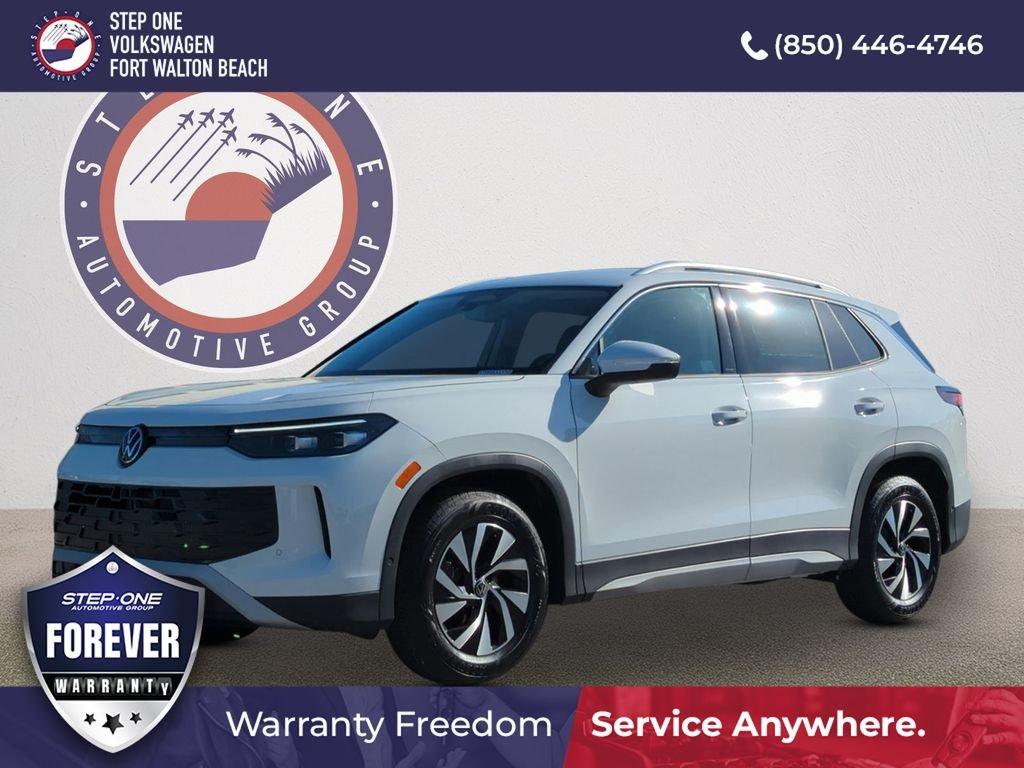 Volkswagen Tiguan 2.0T S Fwd 4D Sport Utility - Thumbnail 2