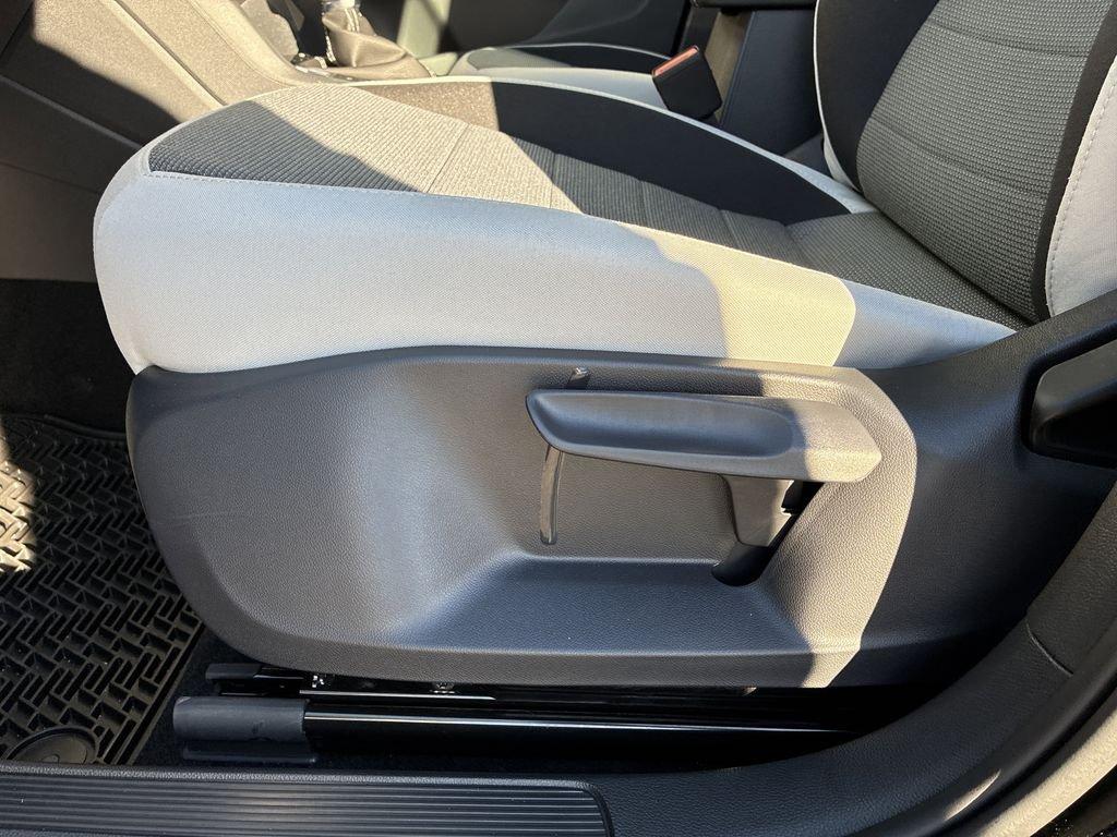 Volkswagen Taos 1.5T S Fwd 4D Sport Utility - Thumbnail 14