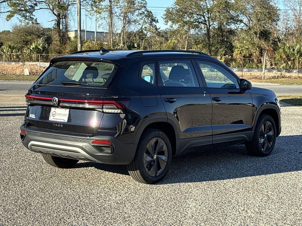 Volkswagen Taos 1.5T S Fwd 4D Sport Utility - Thumbnail 8