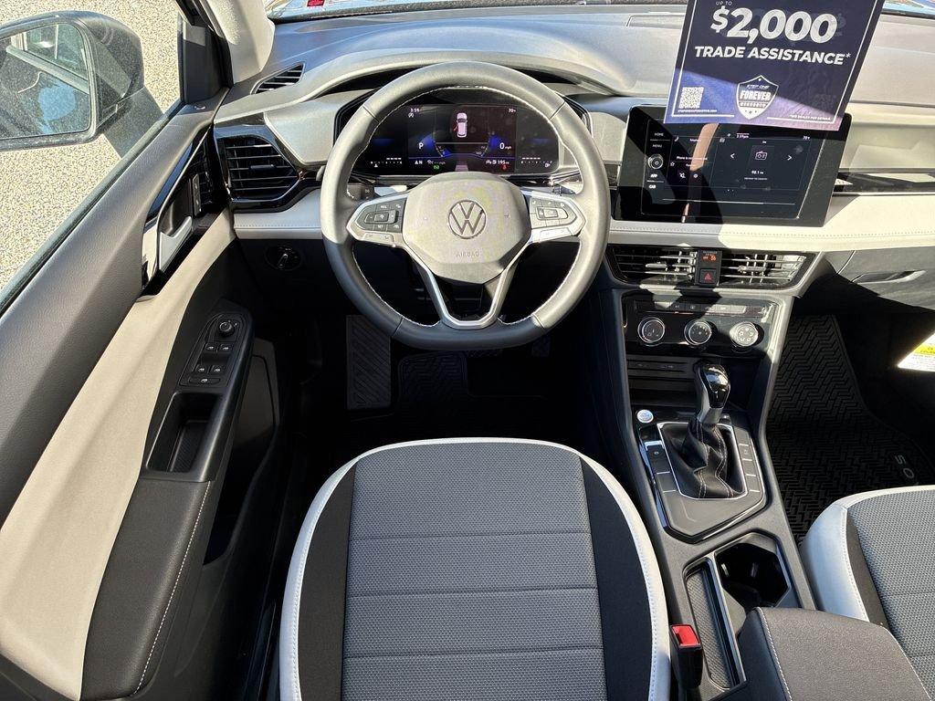 Volkswagen Taos 1.5T S Fwd 4D Sport Utility - Thumbnail 15