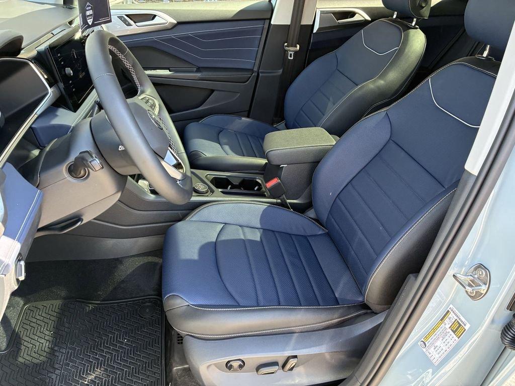 Volkswagen Taos 1.5T Sel Awd 4D Sport Utility - Thumbnail 13