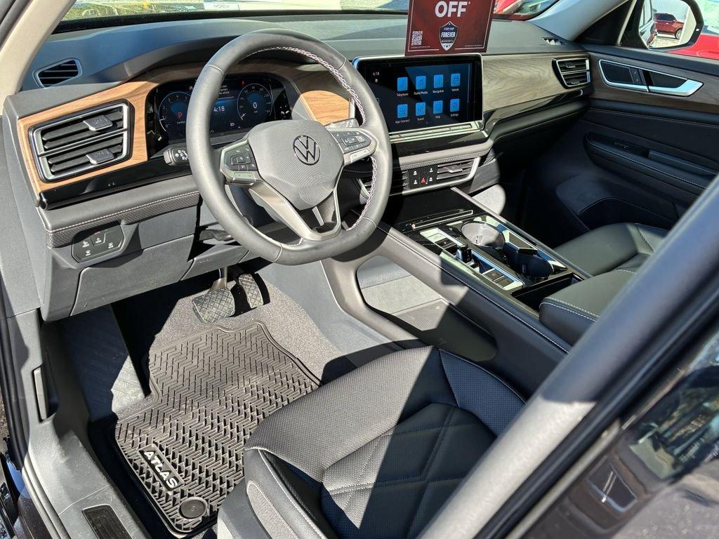 Volkswagen Atlas 2.0T Se W/Technology Awd 4D Sport Utility - Thumbnail 12