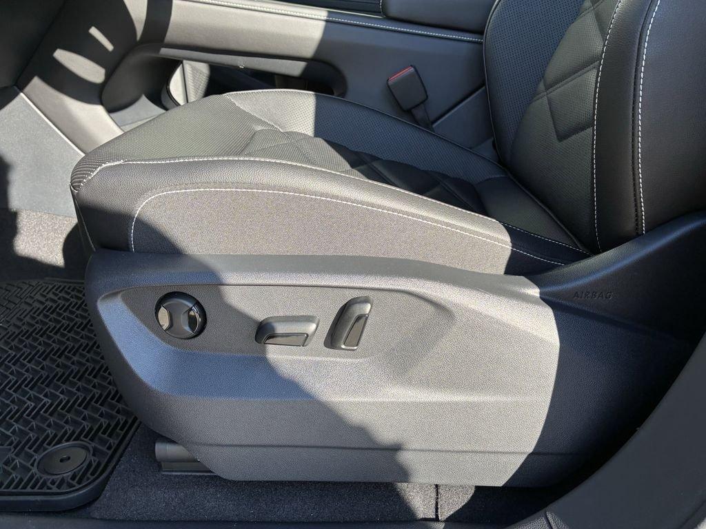 Volkswagen Atlas 2.0T Se W/Technology Awd 4D Sport Utility - Thumbnail 14