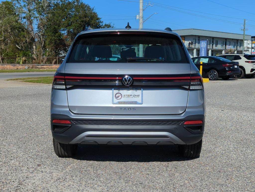 Volkswagen Taos 1.5T S Fwd 4D Sport Utility - Thumbnail 7
