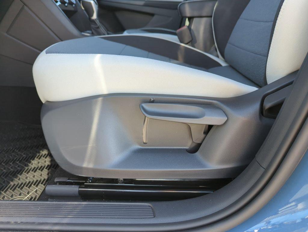 Volkswagen Taos 1.5T S Fwd 4D Sport Utility - Thumbnail 14