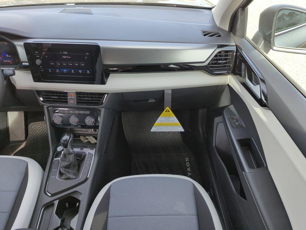 Volkswagen Taos 1.5T S Fwd 4D Sport Utility - Thumbnail 17