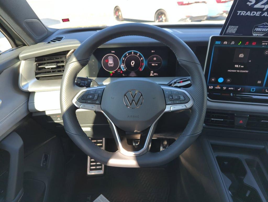 Volkswagen Tiguan 2.0T Se R-Line Black Fwd 4D Sport Utility - Thumbnail 17