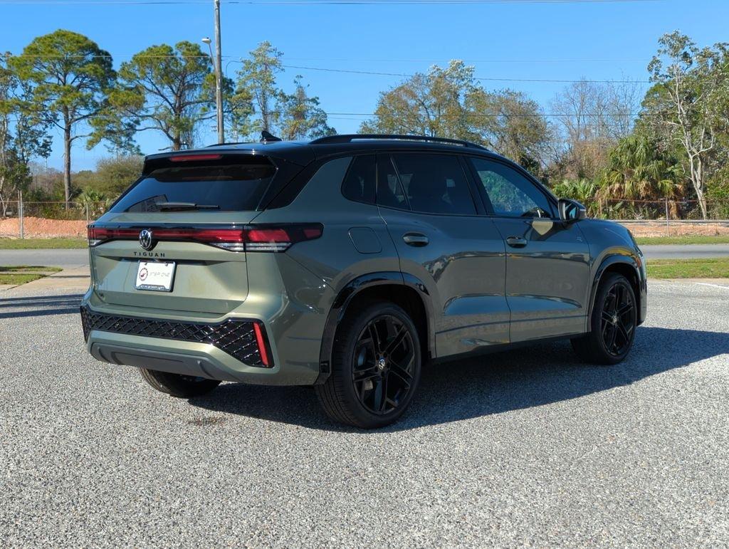 Volkswagen Tiguan 2.0T Se R-Line Black Fwd 4D Sport Utility - Thumbnail 8