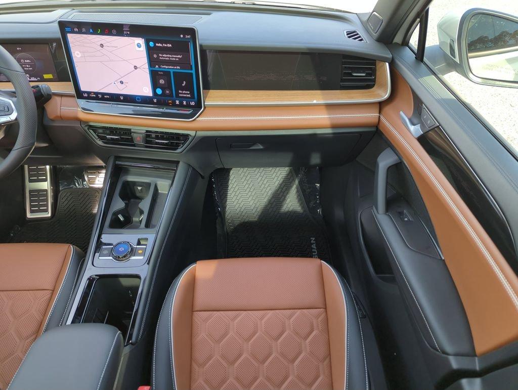 Volkswagen Tiguan 2.0T Sel R-Line Turbo Awd 4D Sport Utility - Thumbnail 17