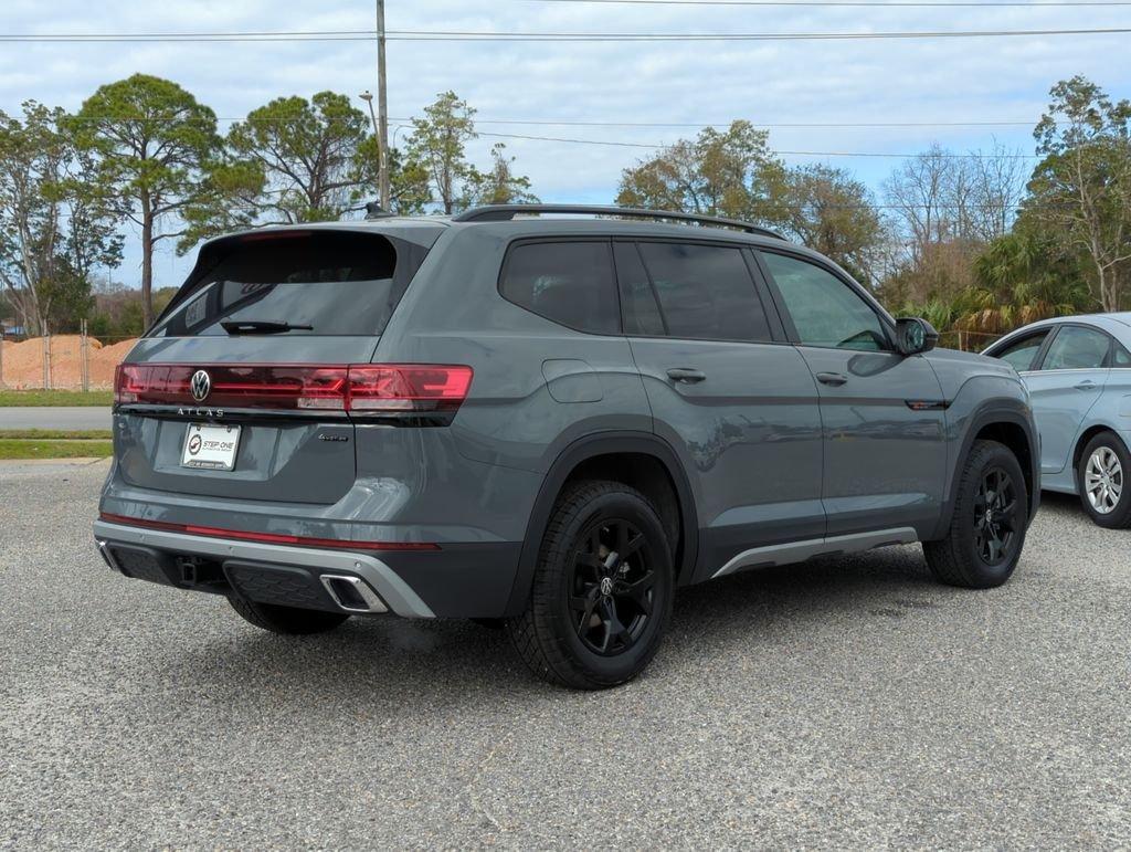 Volkswagen Atlas 2.0T Peak Edition Awd 4D Sport Utility - Thumbnail 8