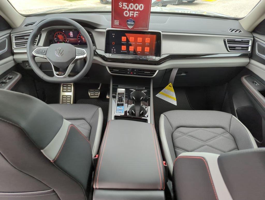 Volkswagen Atlas 2.0T Peak Edition Awd 4D Sport Utility - Thumbnail 16