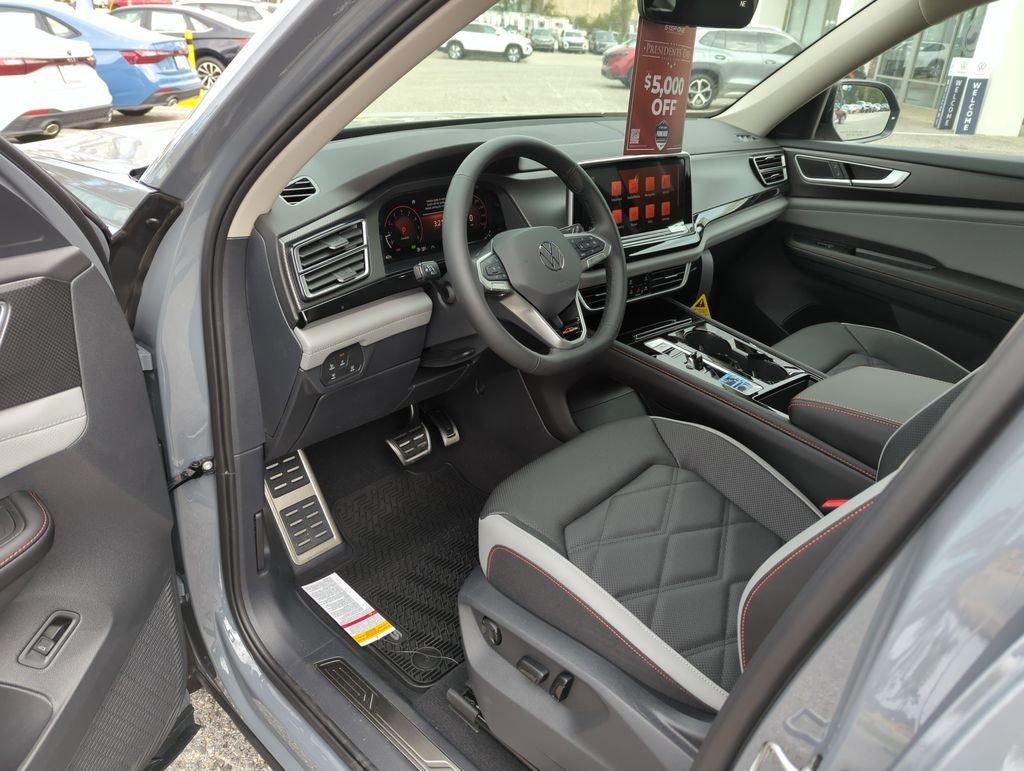 Volkswagen Atlas 2.0T Peak Edition Awd 4D Sport Utility - Thumbnail 12