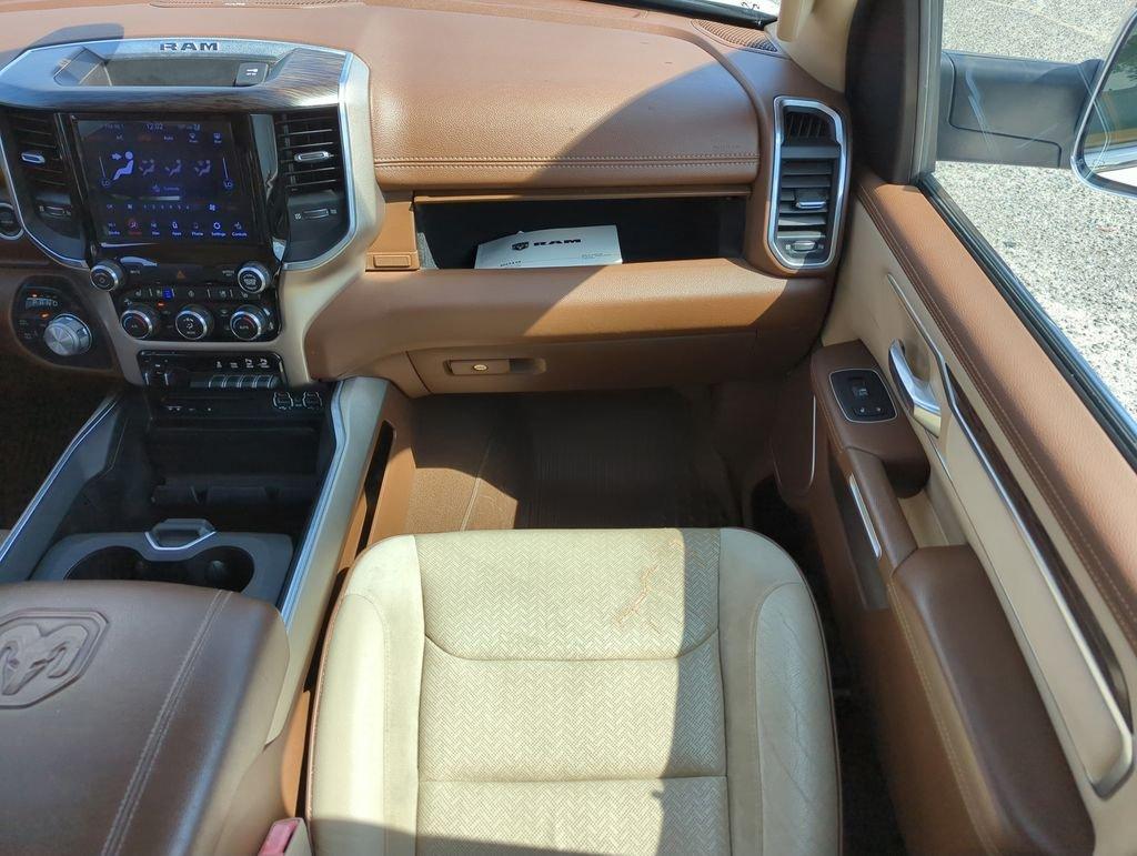 Ram 1500 Laramie 4Wd 4D Crew Cab - Thumbnail 17