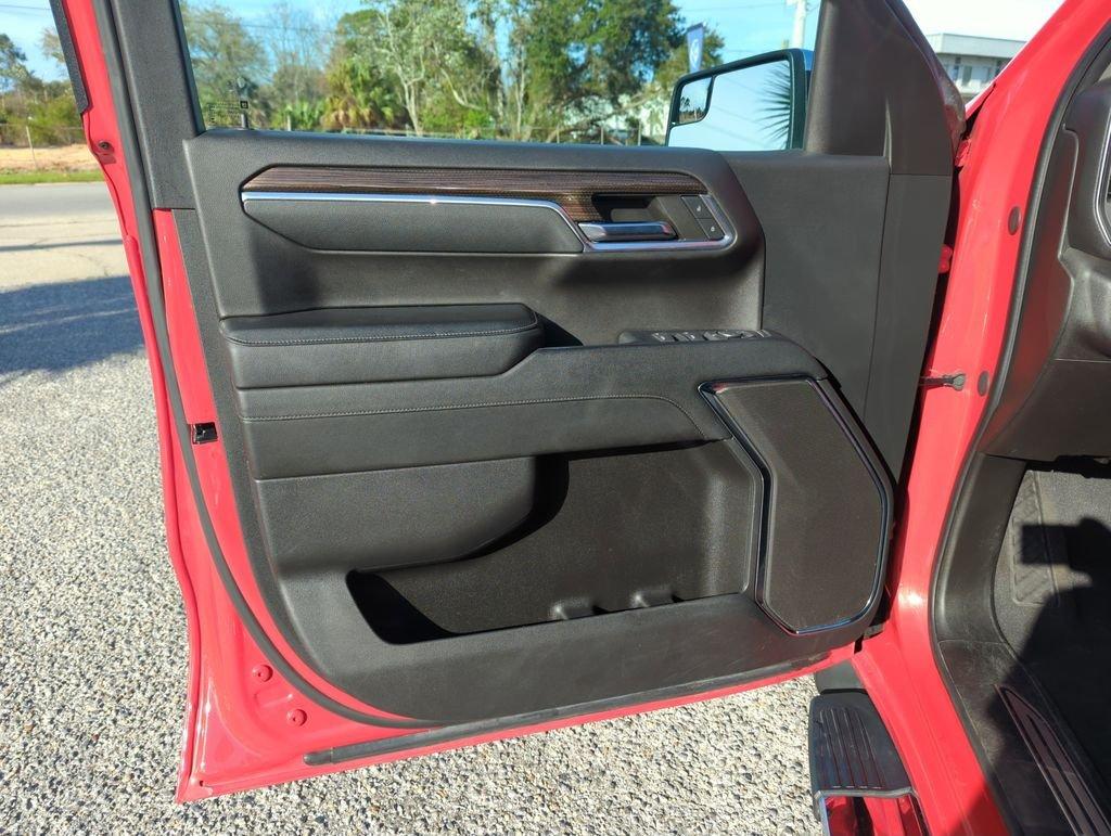 Chevrolet Silverado 1500 Lt Rwd 4D Crew Cab - Thumbnail 19