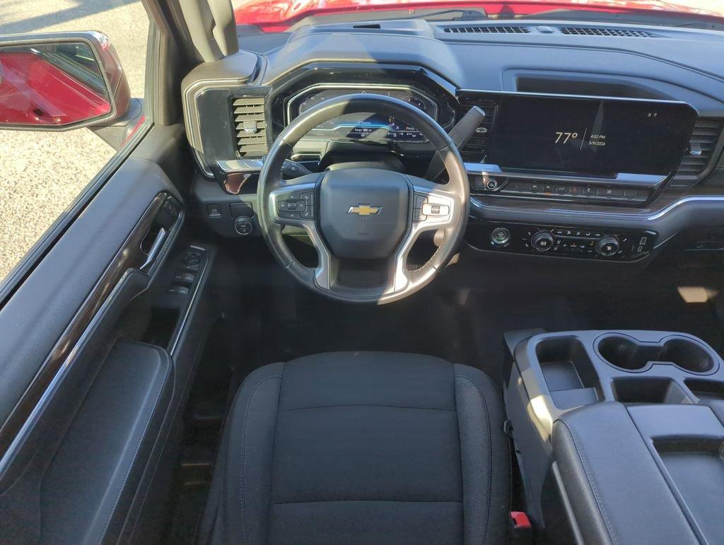 Chevrolet Silverado 1500 Lt Rwd 4D Crew Cab - Thumbnail 15