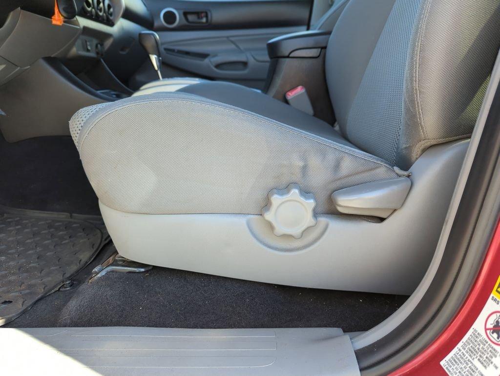 Toyota Tacoma Prerunner Rwd 4D Double Cab - Thumbnail 13