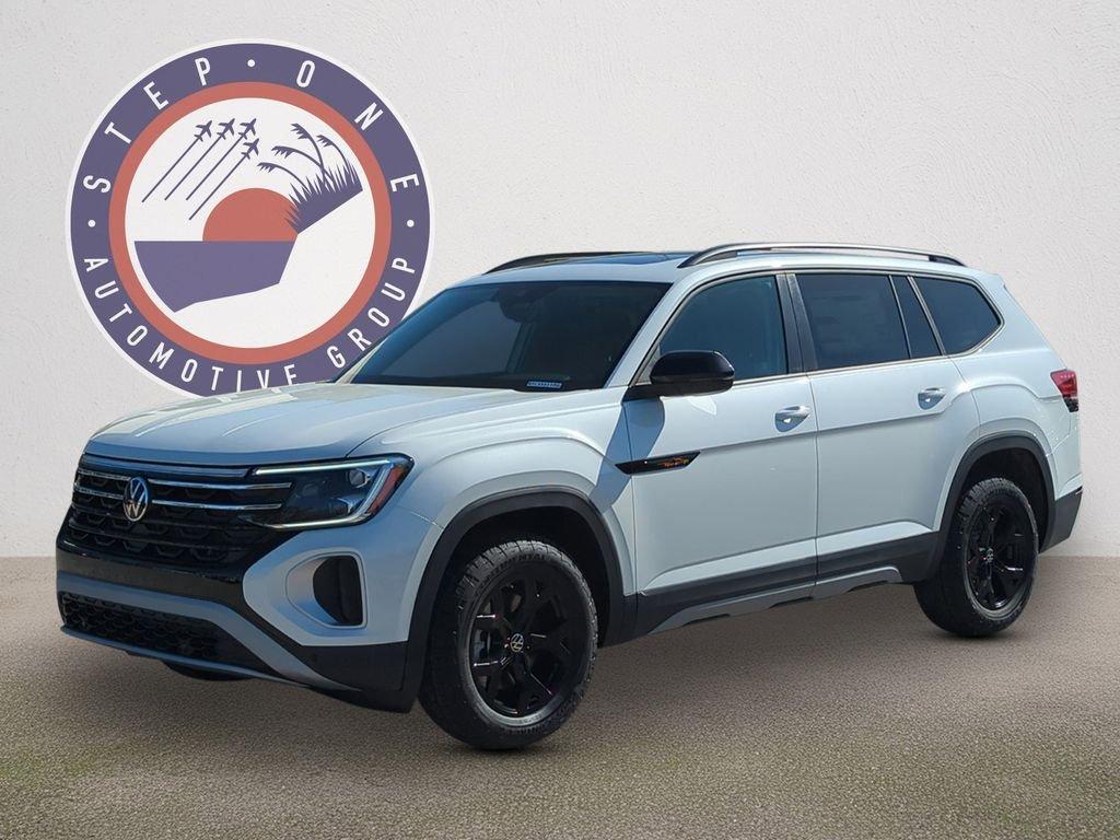 Volkswagen Atlas 2.0T Peak Edition Awd 4D Sport Utility - Thumbnail 3