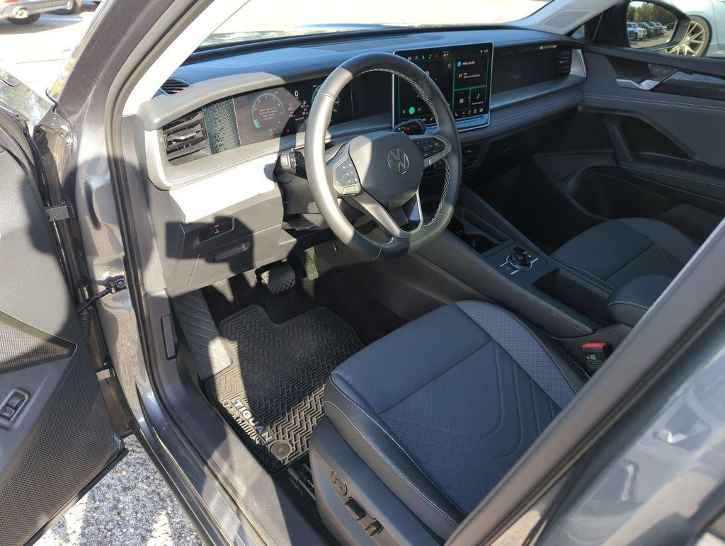 Volkswagen Tiguan 2.0T Se Fwd 4D Sport Utility - Thumbnail 12