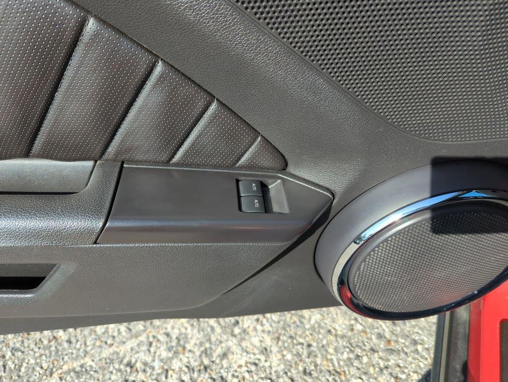 Ford Mustang Gt Premium Rwd 2D Coupe - Thumbnail 20