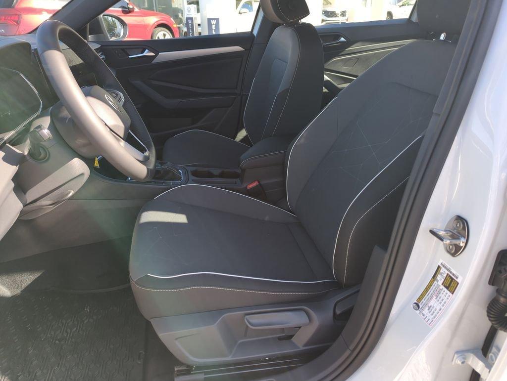 Volkswagen Jetta 1.5T Sport Fwd 4D Sedan - Thumbnail 13