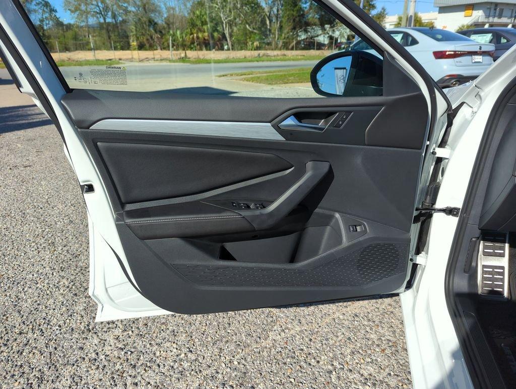 Volkswagen Jetta 1.5T Sport Fwd 4D Sedan - Thumbnail 19