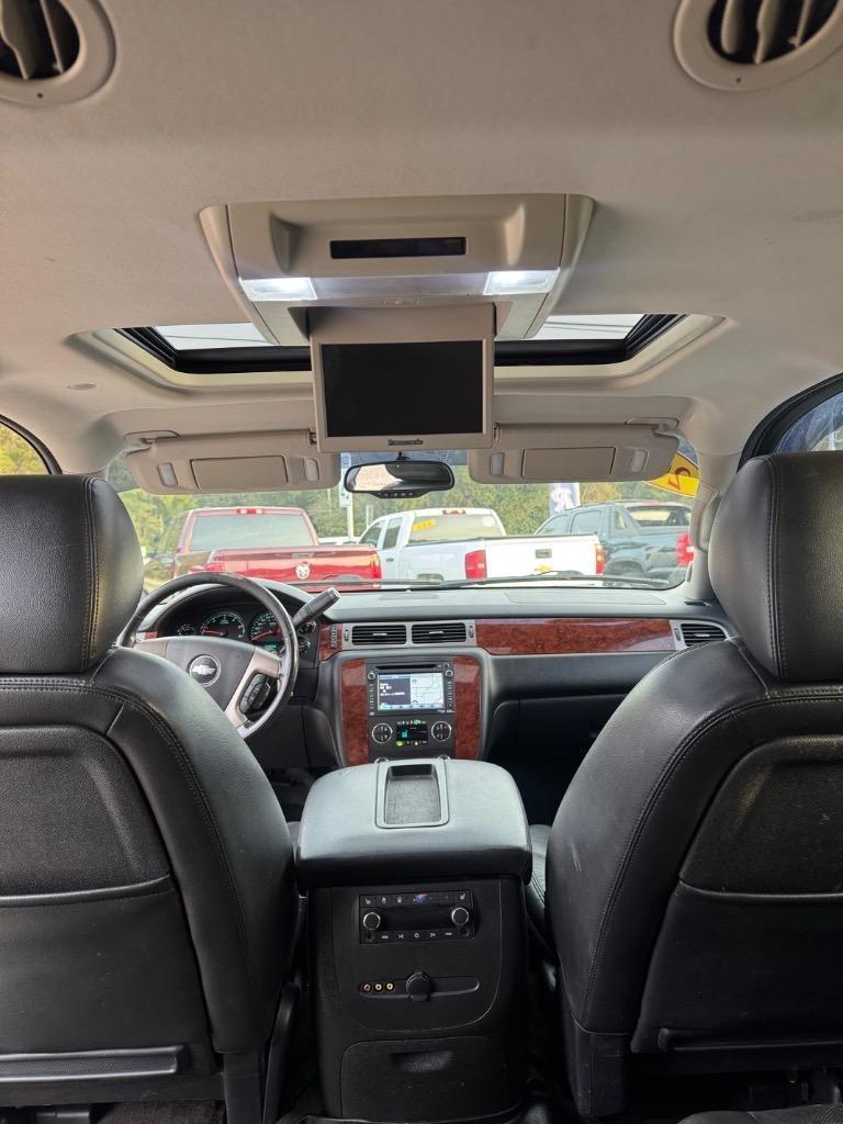 Chevrolet Tahoeltz 2Wd - Thumbnail 9