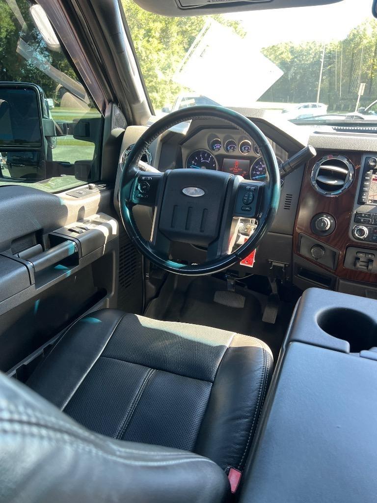 Ford F-250 Sdlariat Crew Cab 4Wd - Thumbnail 9