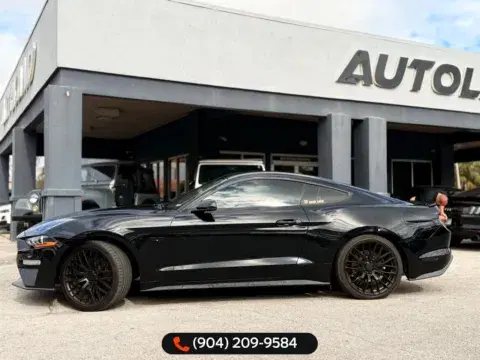 Ford Mustang Gt Premium - Thumbnail 5