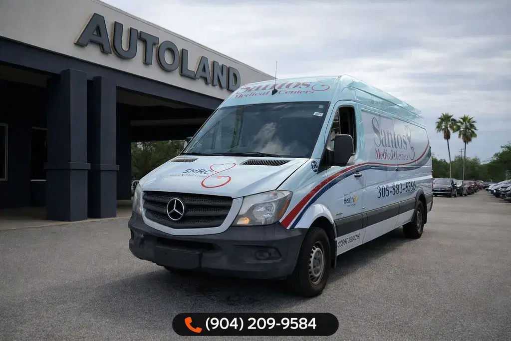 Mercedes-Benz Sprinter 2500 Passenger 170 Wb - View 1