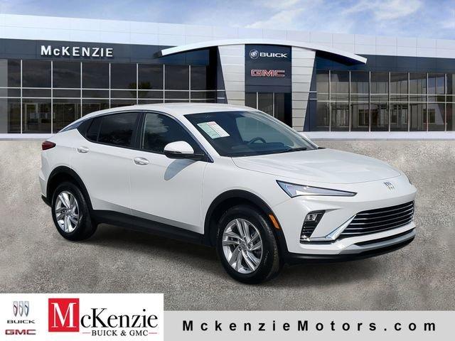 Buick Envista Preferred - Thumbnail 2