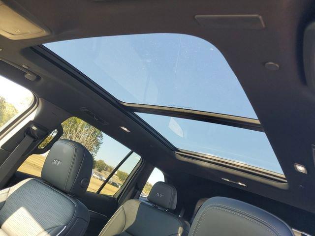 Buick Enclave Sport Touring - Thumbnail 11