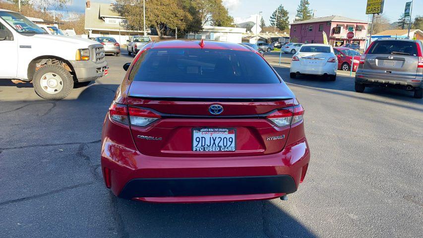 Toyota Corolla Hybrid - Thumbnail 4