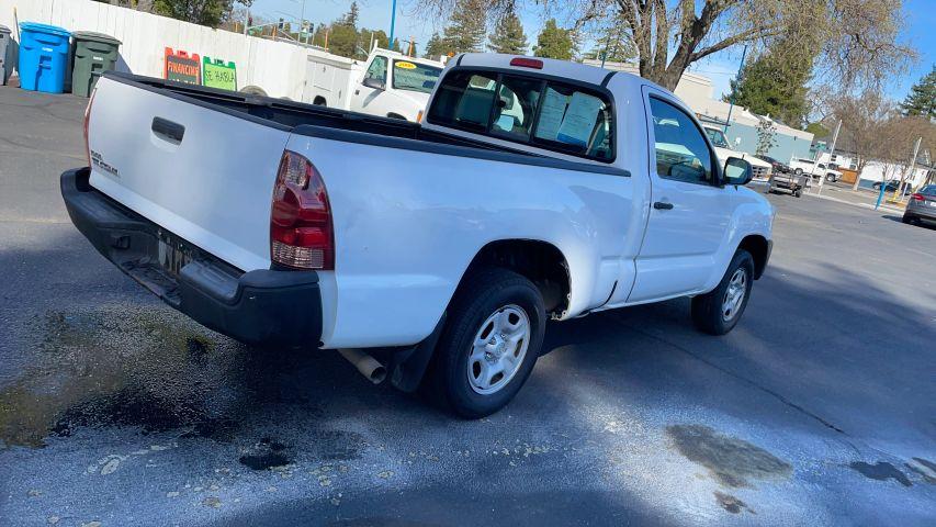 Toyota Tacoma Regular Cab - Thumbnail 3