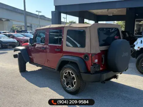 Jeep Wrangler Unlimited Rubicon - Thumbnail 5