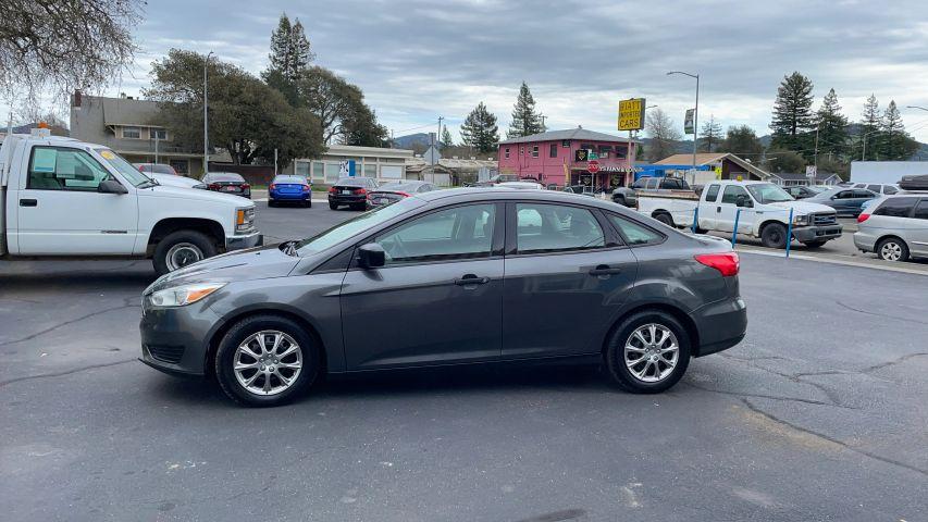 Ford Focus - Thumbnail 9