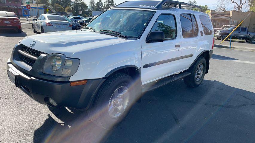 Nissan Xterra - Thumbnail 8