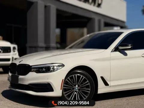 BMW 5 Series 530I Xdrive - Thumbnail 5