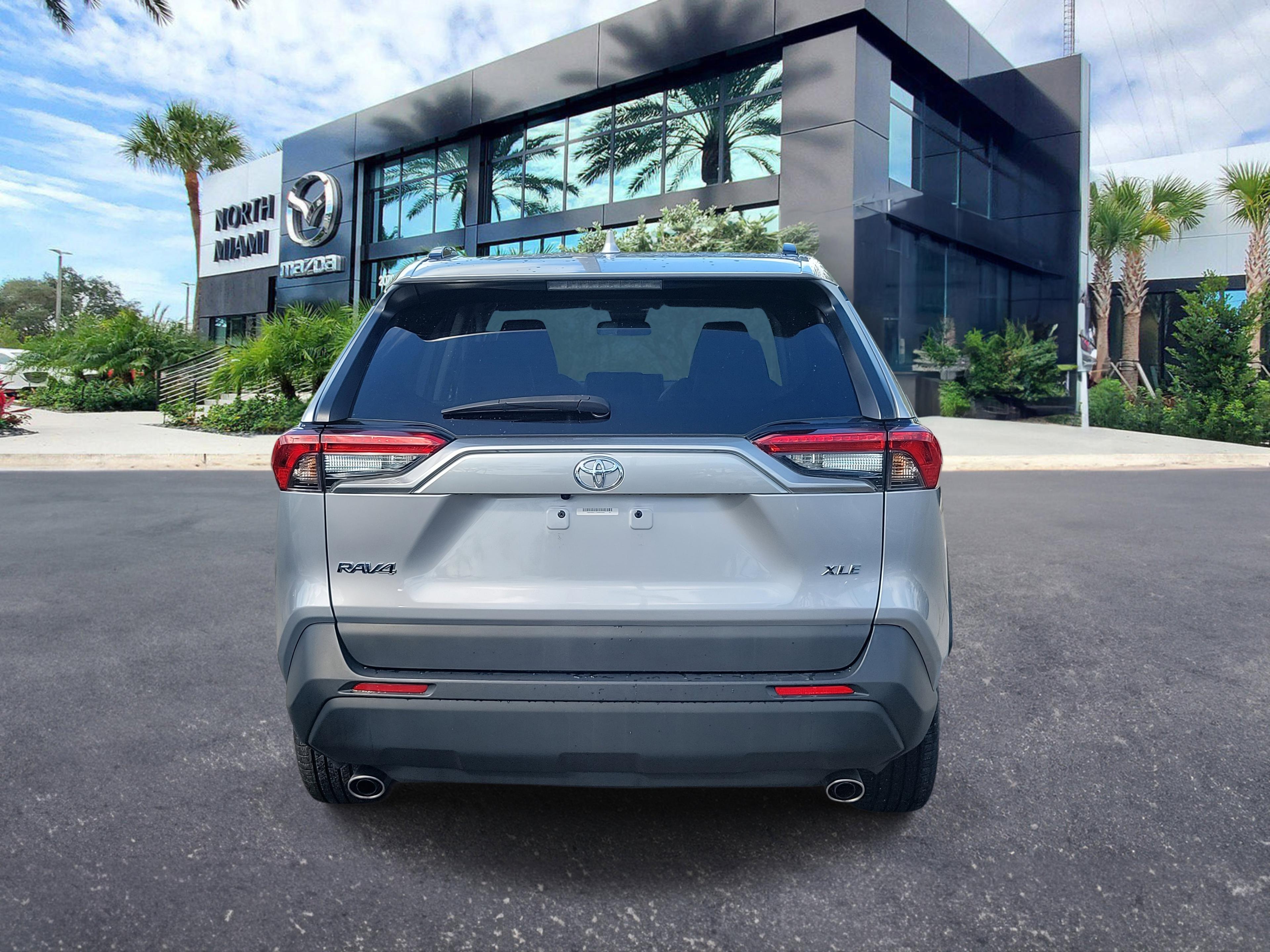 Toyota Rav4 Xle Premium - Thumbnail 5