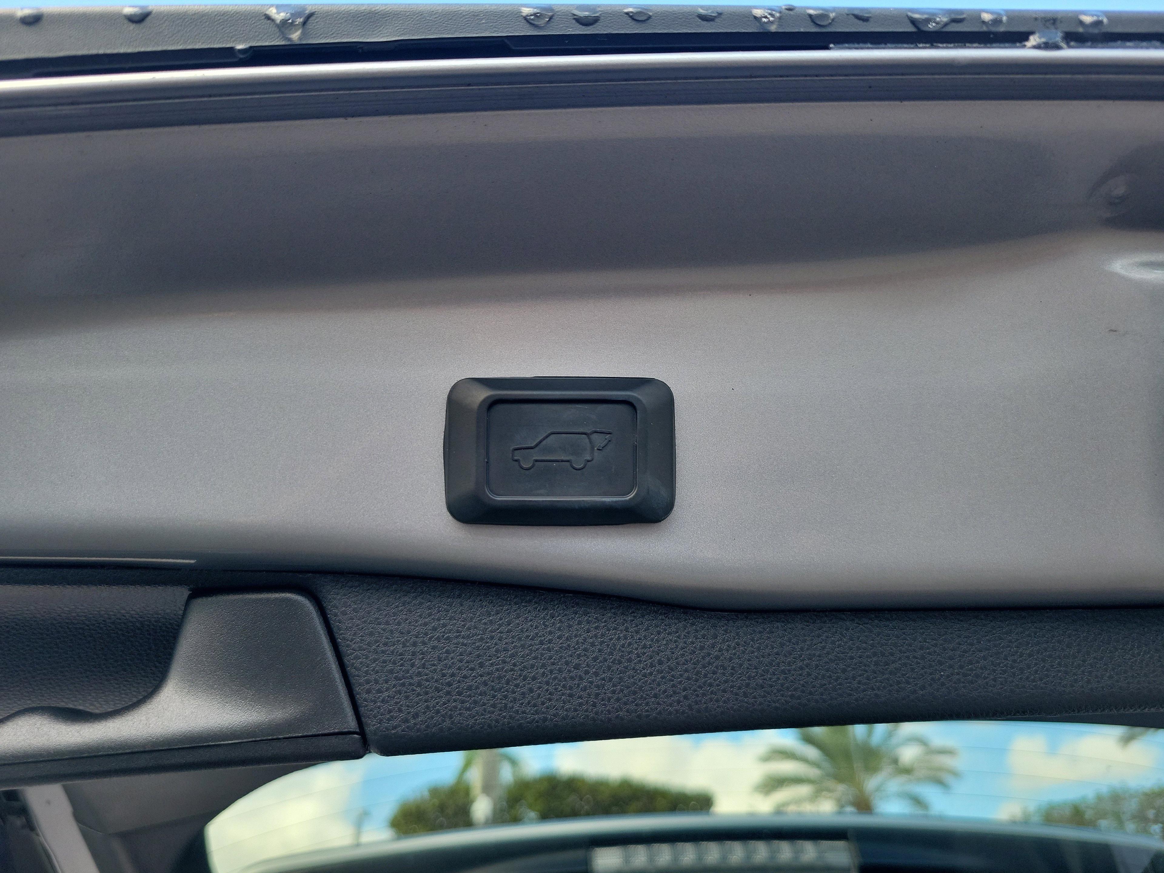 Toyota Rav4 Xle Premium - Thumbnail 12