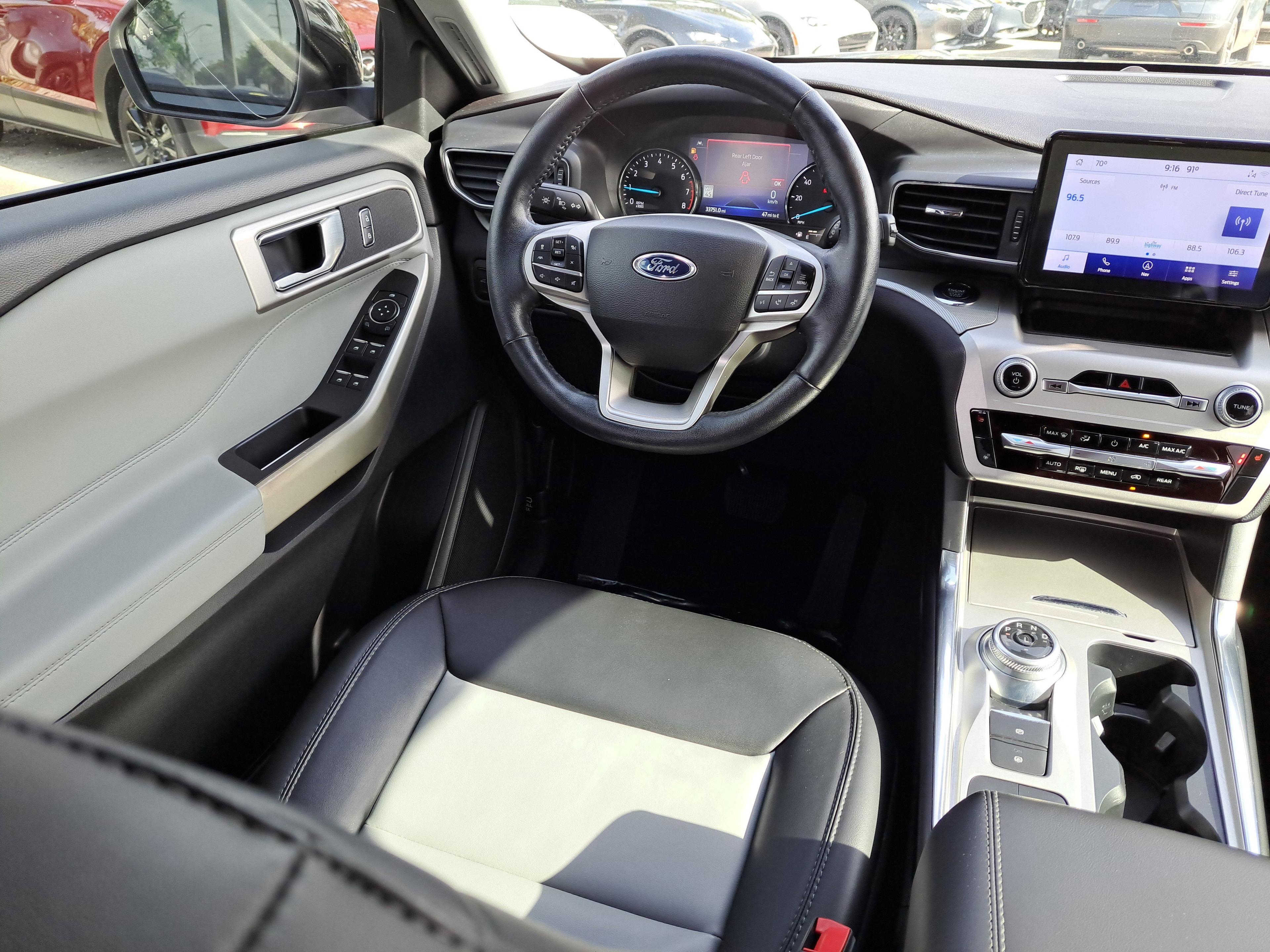 Ford Explorer Xlt - Thumbnail 11