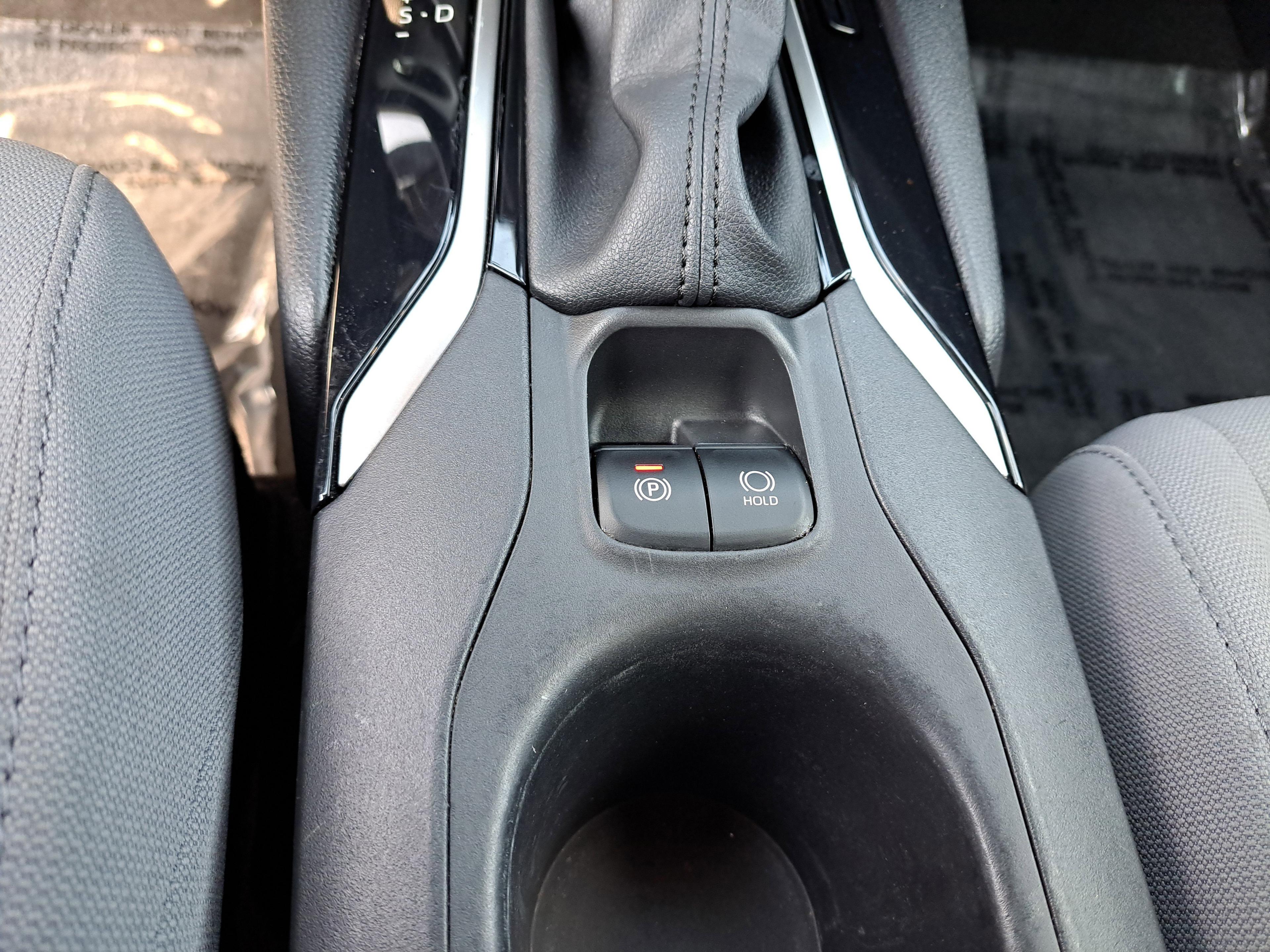 Toyota Corolla Cross Hybrid Se - Thumbnail 19