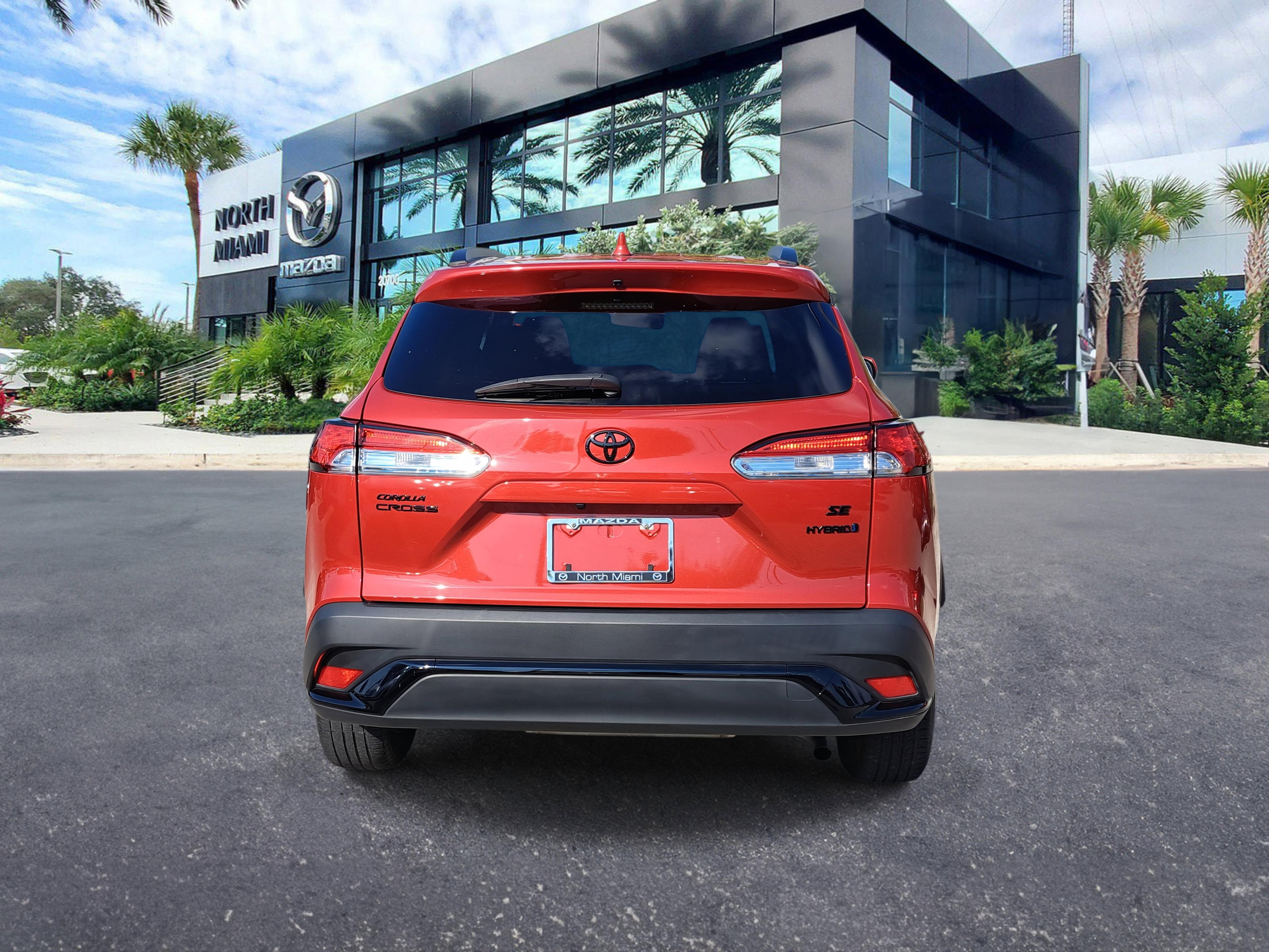 Toyota Corolla Cross Hybrid Se - Thumbnail 5